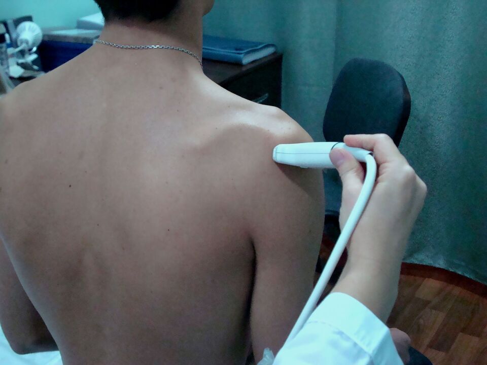 treatment of shoulder joint arthrosis